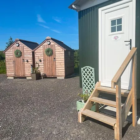Blackthorn And Rose Shepherds Huts Kemp *